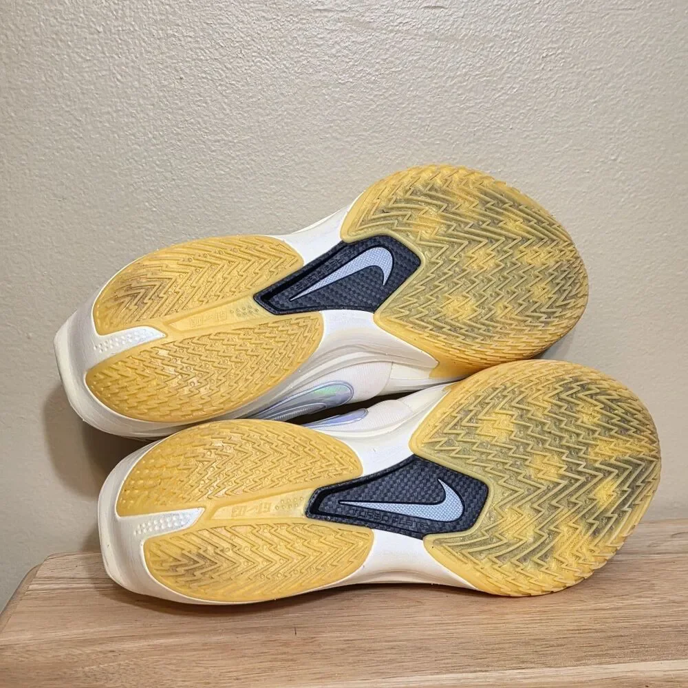 Nike lightly used